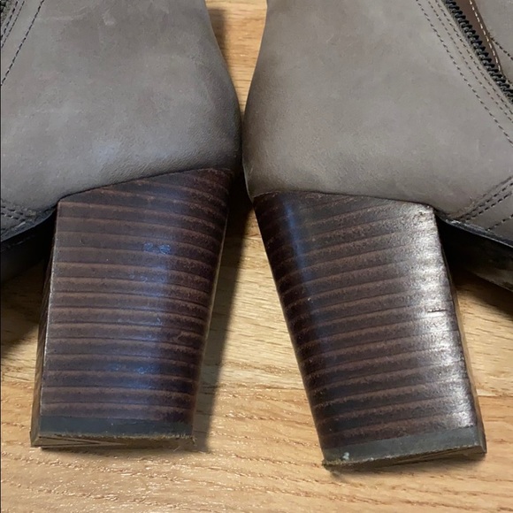 Aldo Emely Ankle Boot. Like New - Picture 5 of 6